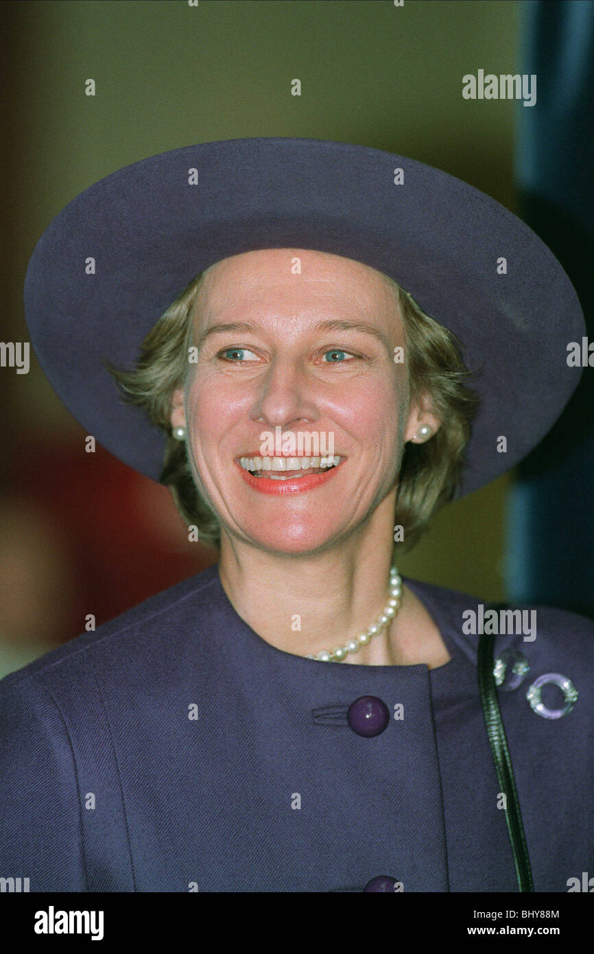 Duquesa de Gloucester, LA DUQUESA DE GLOUCESTER el 01 de diciembre de 1992 Foto de stock
