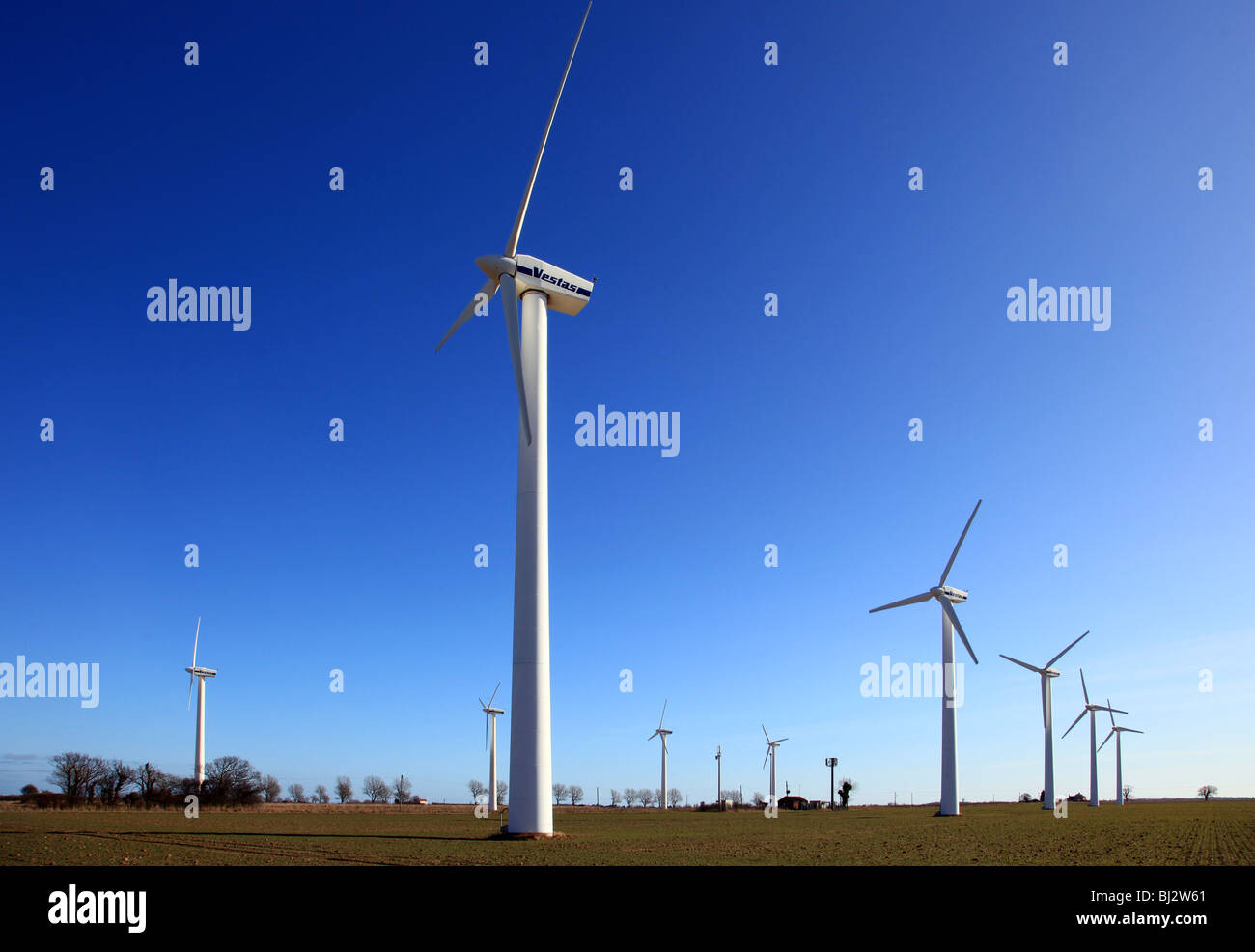 Las turbinas eólicas en West Somerton Norfolk Foto de stock