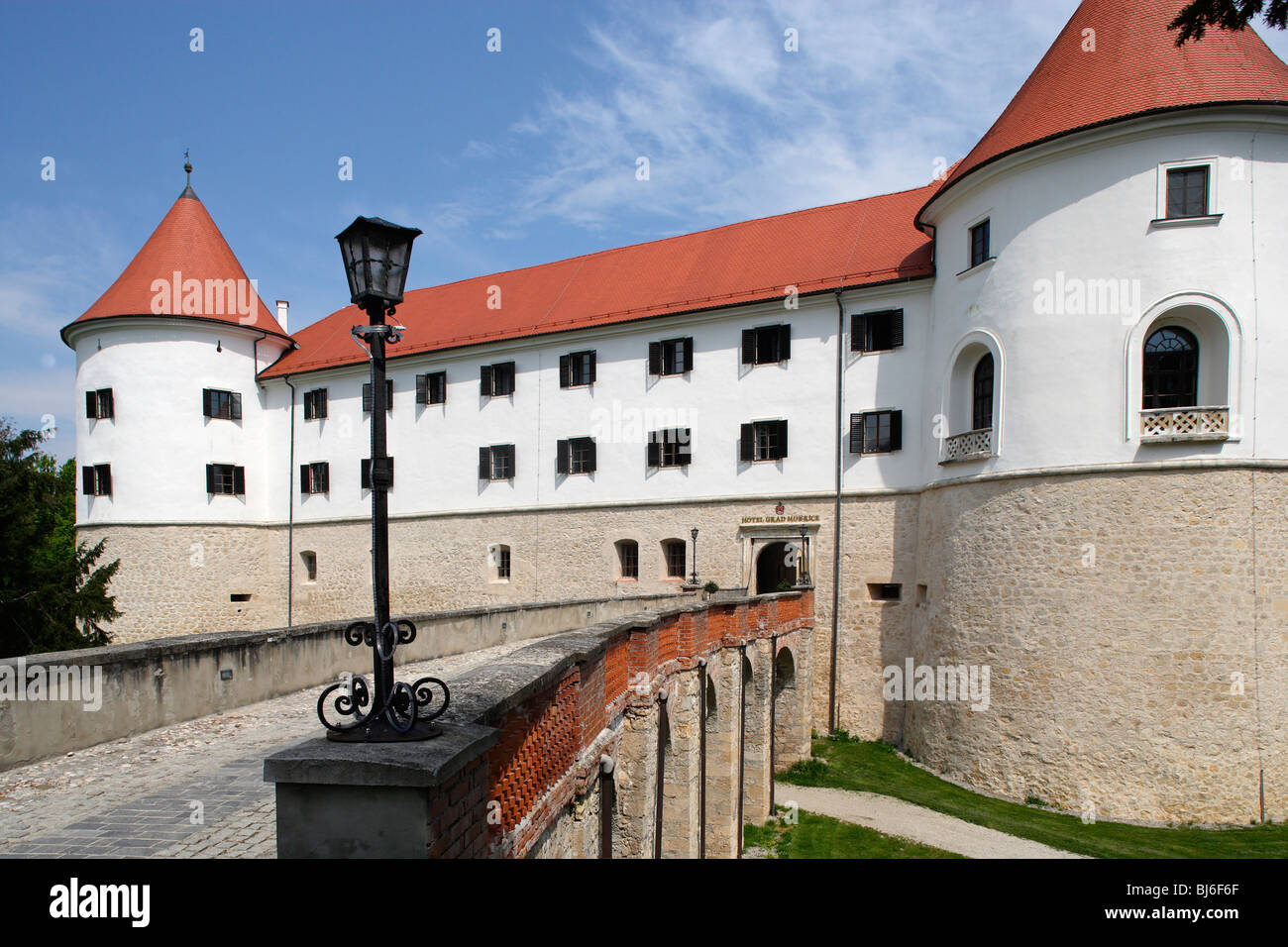 Castillo Mokrice,palacio renacentista,Eslovenia Foto de stock