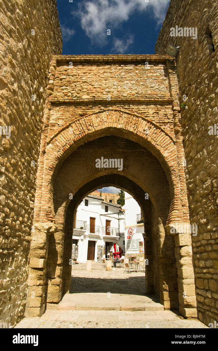 Puerta de almocabar ronda málaga fotografías e imágenes de alta resolución  - Alamy