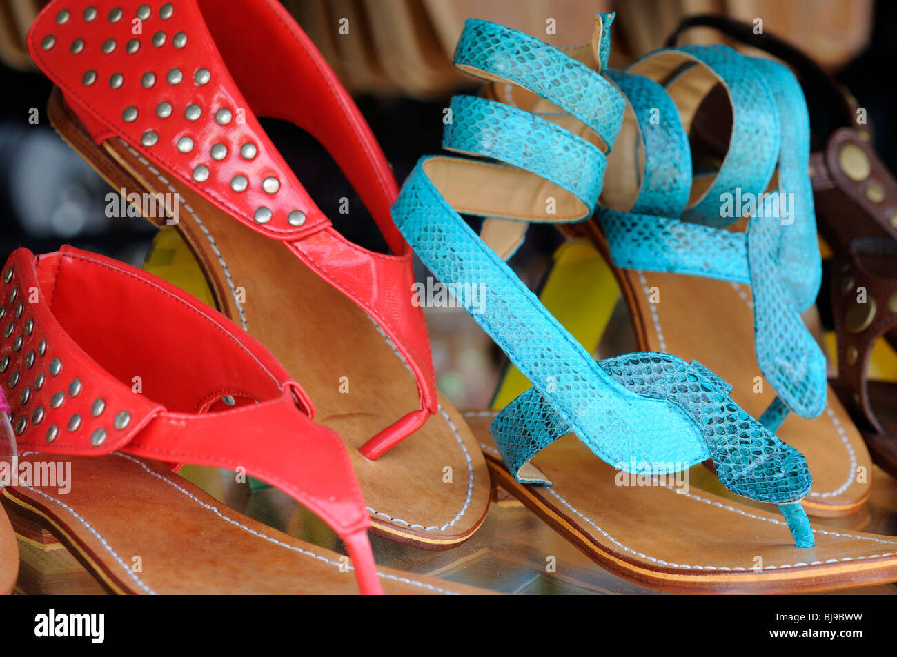 Tienda de Zapatos, Kuta, Bali, Indonesia Fotografía de stock - Alamy