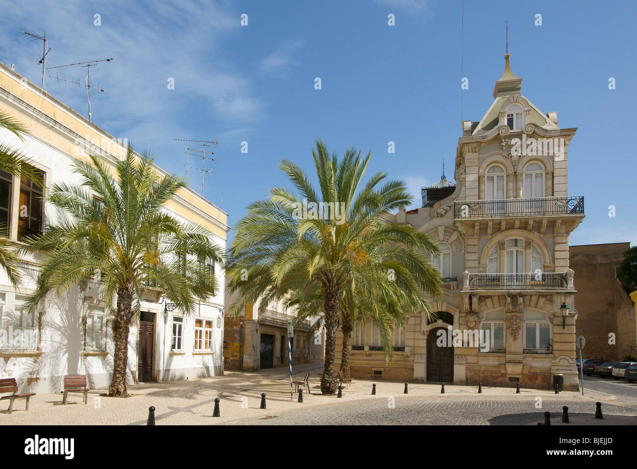 Casco antiguo de la ciudad, Faro, Algarve, Portugal Foto de stock