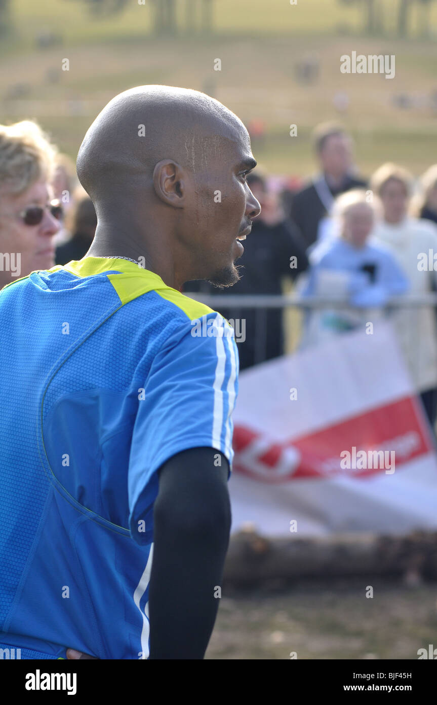 Mo Farah atleta en 2010 Mundial Cross-Country juicios, Cofton Park, Birmingham, Reino Unido Foto de stock