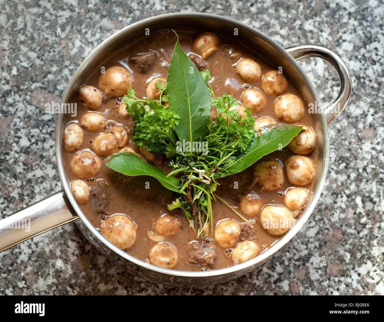 Bouquet garni fotografías e imágenes de alta resolución - Alamy