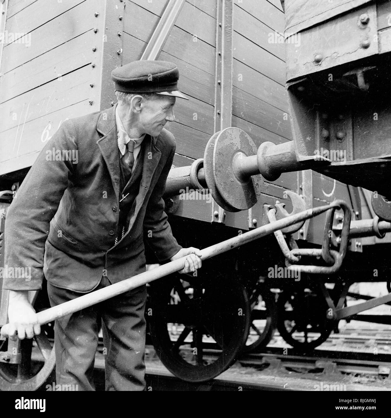 El Ferrocarril Midland: historia de carga, trabajadores y lustrabotas