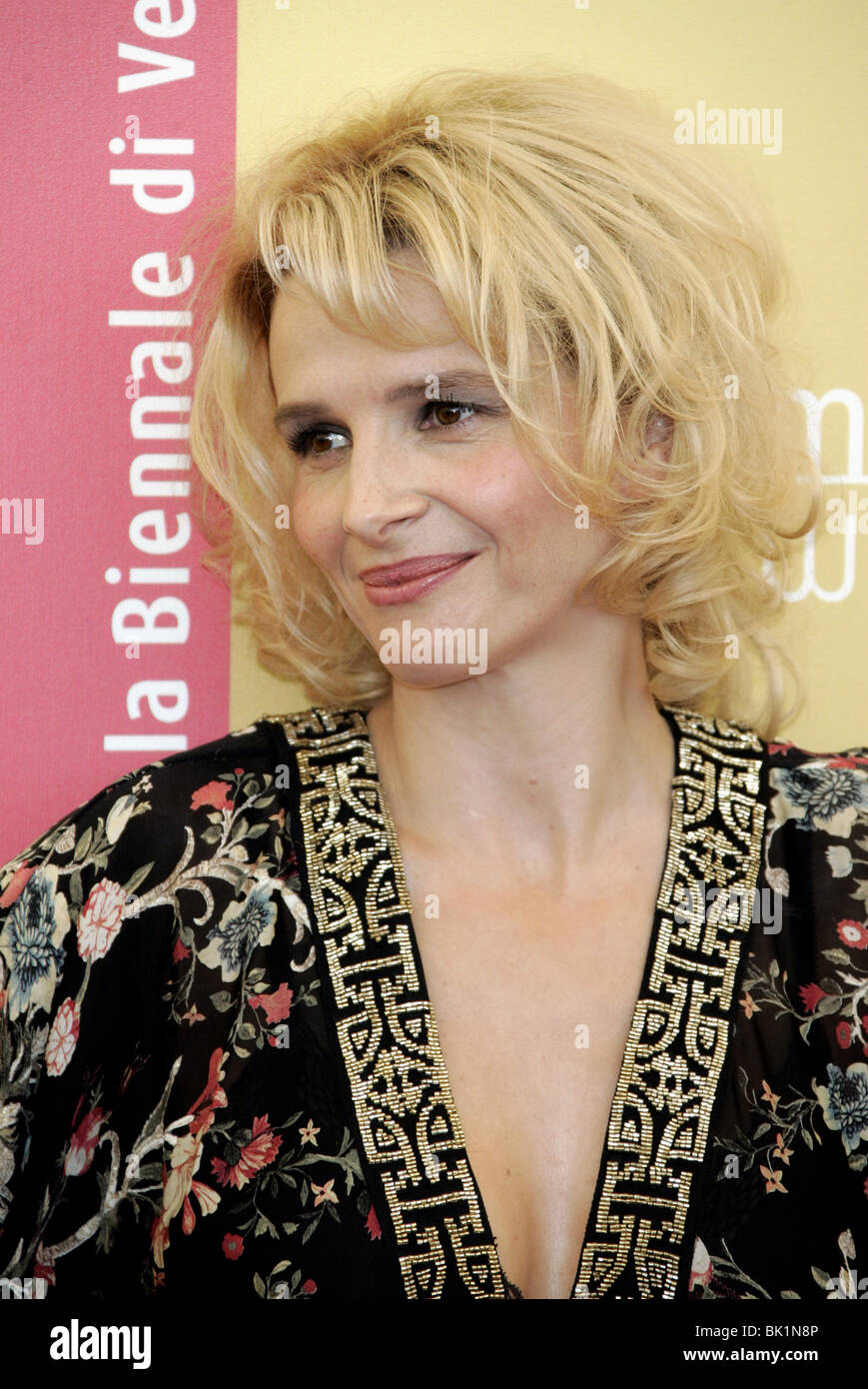 JULIETTE BINOCHE, Quelques jours en septembre PHOTOCALL 63ª Mostra de Venecia Venecia Italia el 01 de septiembre de 2006 Foto de stock