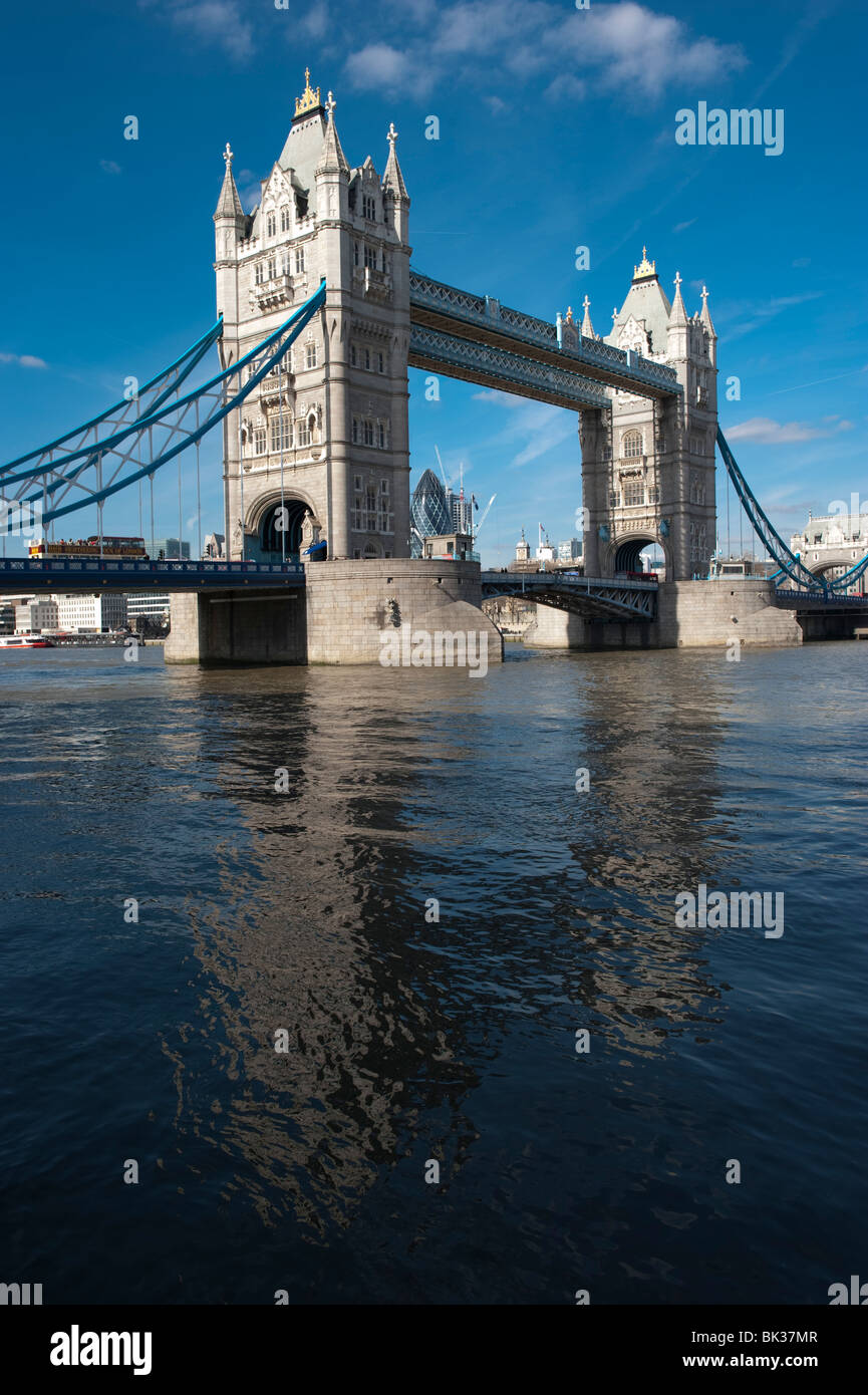 Tower Bridge de Londres. UK Foto de stock