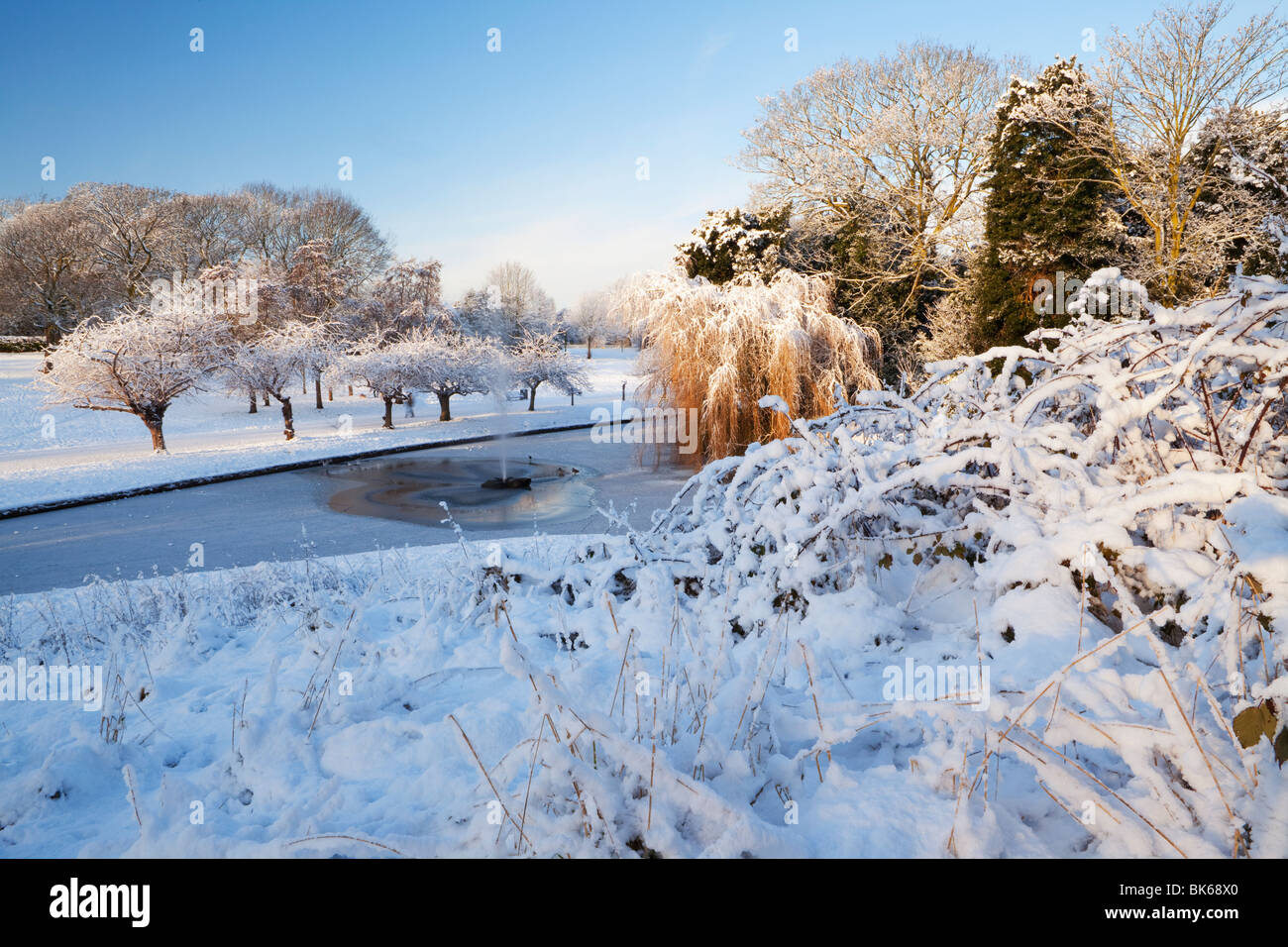 Escena de nieve, Sefton Park, Liverpool, Merseyside Foto de stock