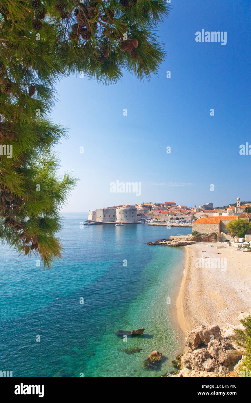 La ciudad a la orilla del mar, Dubrovnik, Croacia Foto de stock