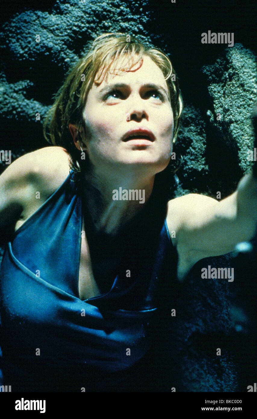 Pitch black 2000 radha mitchell fotografías e imágenes de alta