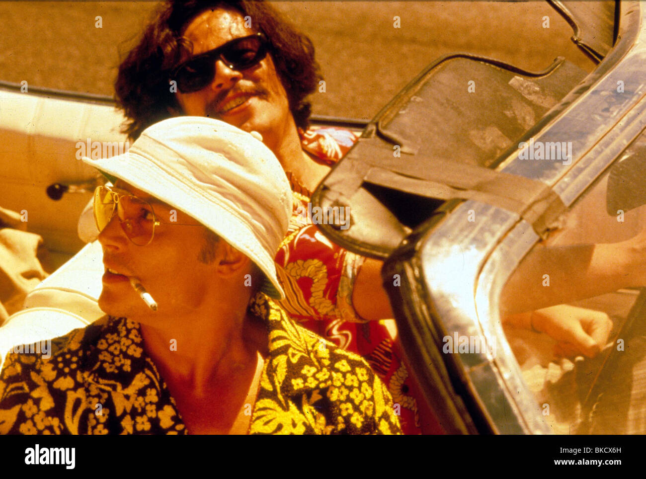 Miedo y asco en Las Vegas (1998), Johnny Depp, Benicio Del Torro FLLV 005 R  Fotografía de stock - Alamy