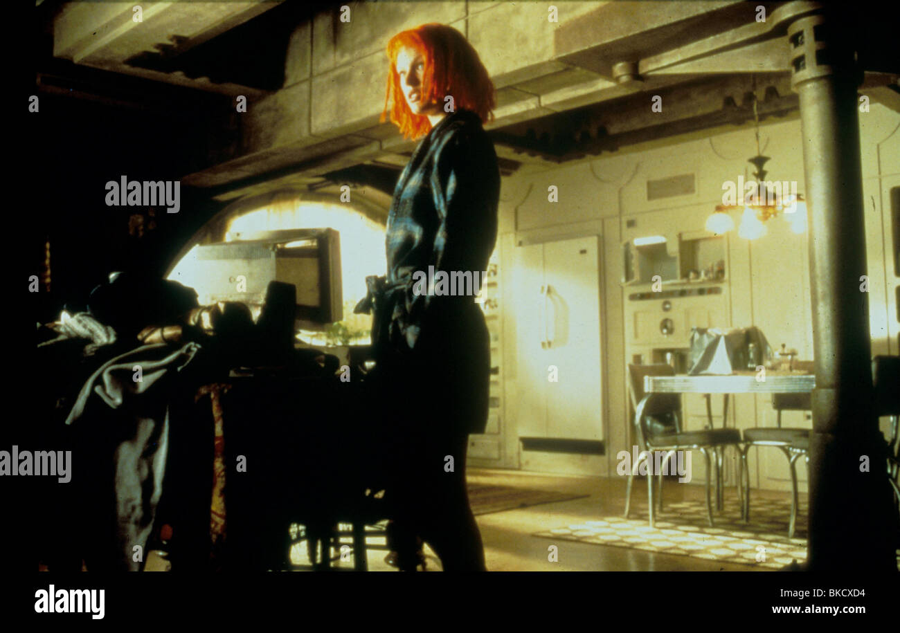 El quinto elemento (1997) Milla Jovovich FELE 005 Fotografía de stock