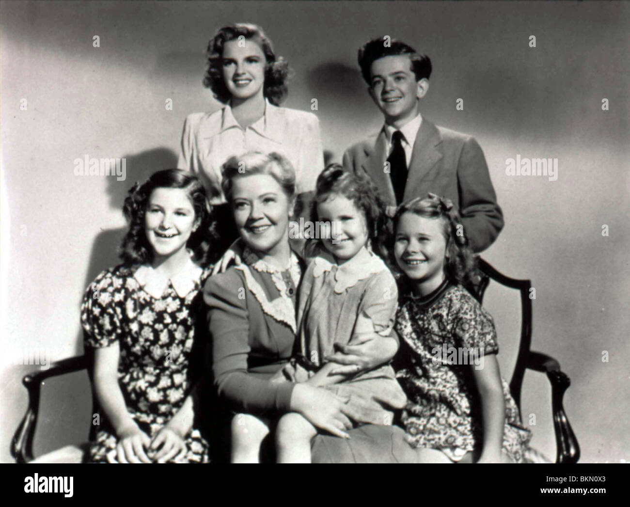 Presentación de Lily MARS (1943) ANNABELLE LOGAN, Judy Garland, Douglas