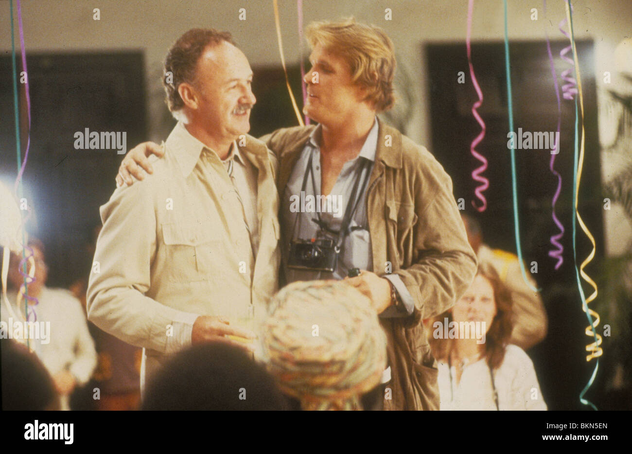 Under Fire 19 Gene Hackman Nick Nolte Unfr 028 L Fotografia De Stock Alamy