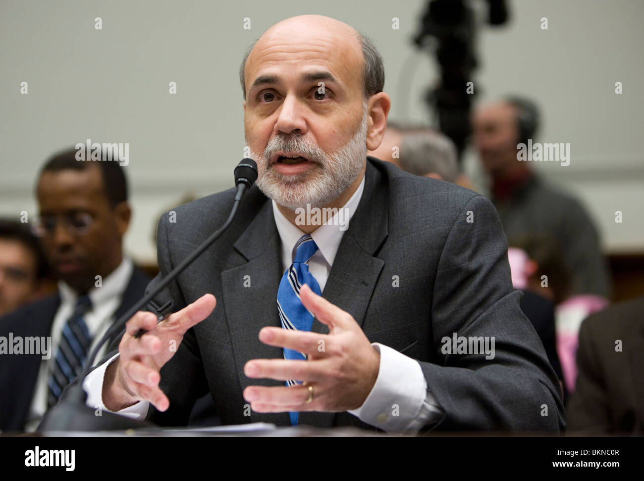 El Presidente de la Reserva Federal, Ben Bernanke testifica en Capitol Hill. Foto de stock