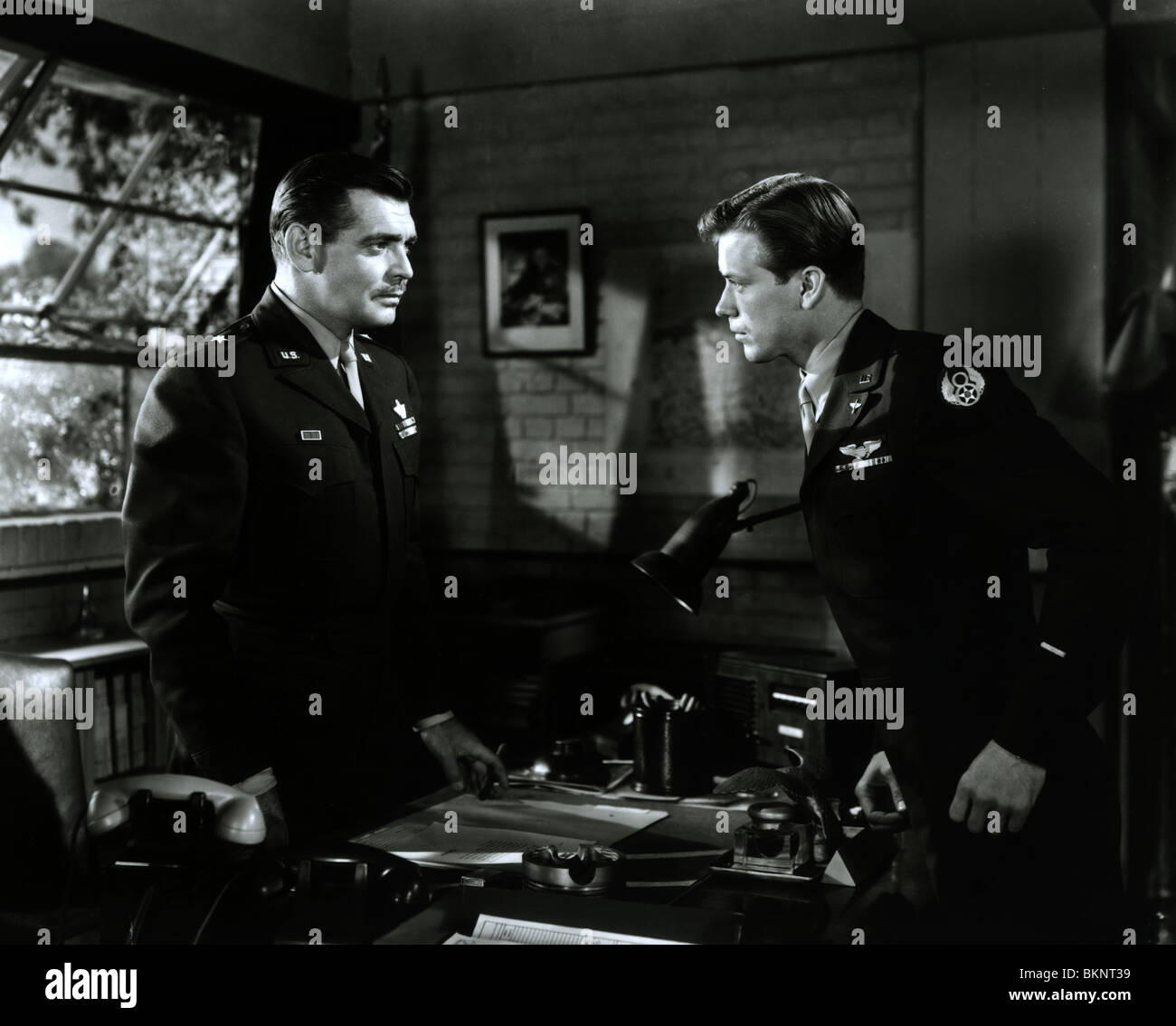 Decisión de comando (1949) de SAM Wood (DIR) CMDD 004P Foto de stock