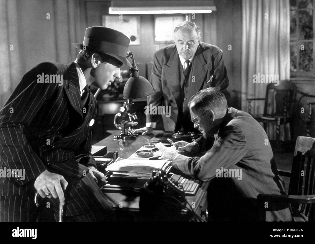 Conflicto (1945), Humphrey Bogart, Sydney Greenstreet CFLT 002 Foto de stock