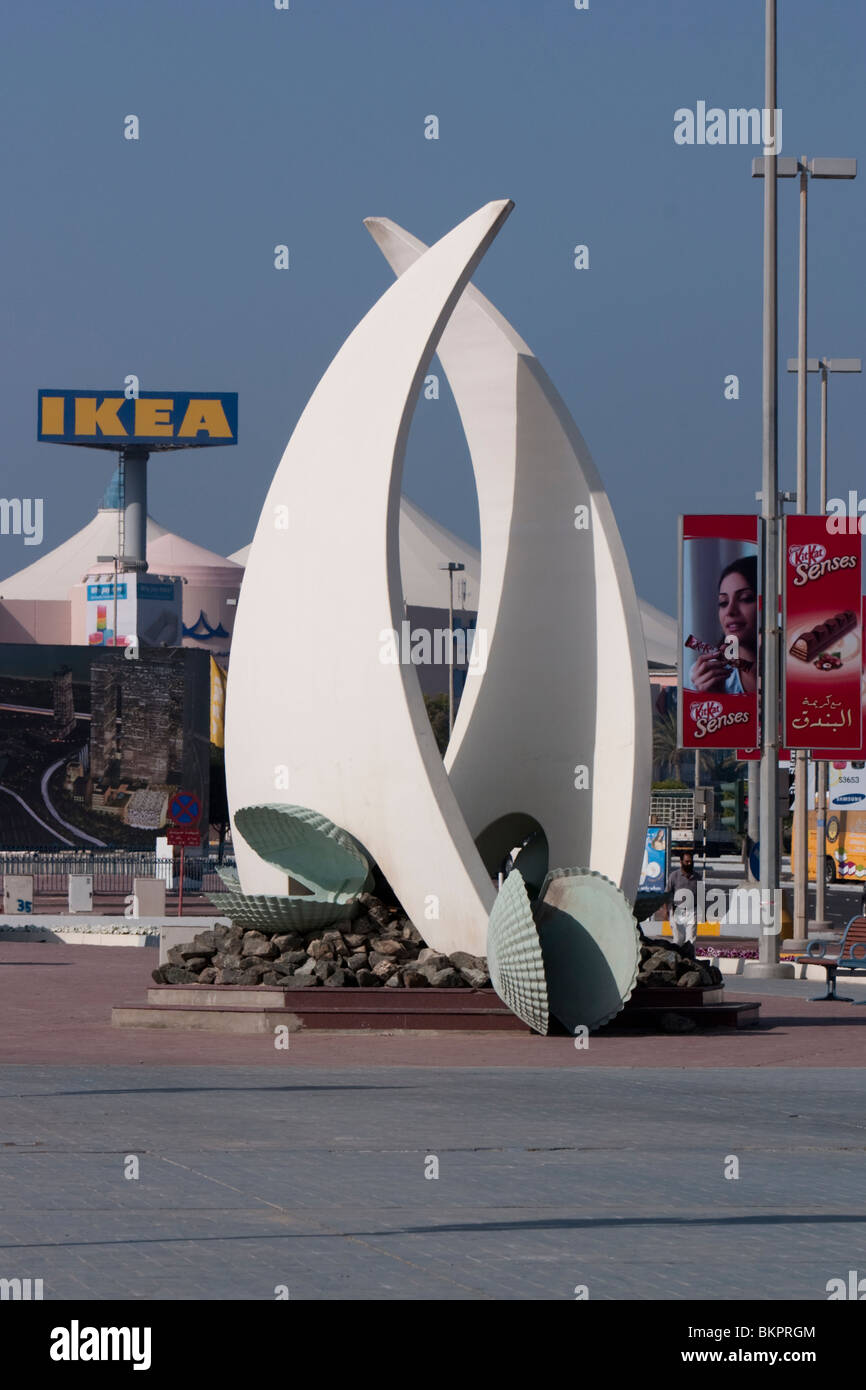 Signo de IKEA en Abu Dhabi Marina Mall Fotografía de stock - Alamy