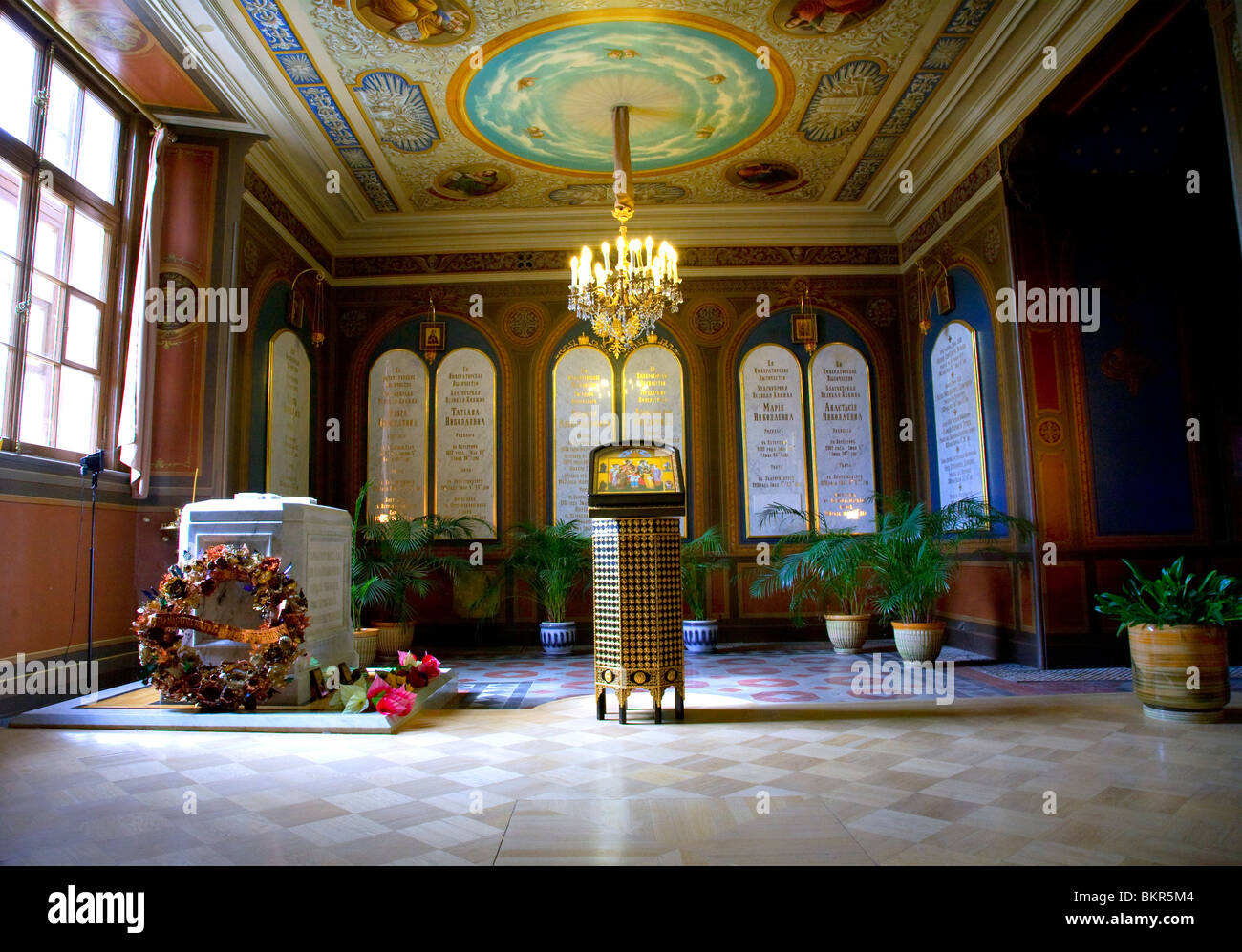 Tumba de romanov fotografías e imágenes de alta resolución Alamy