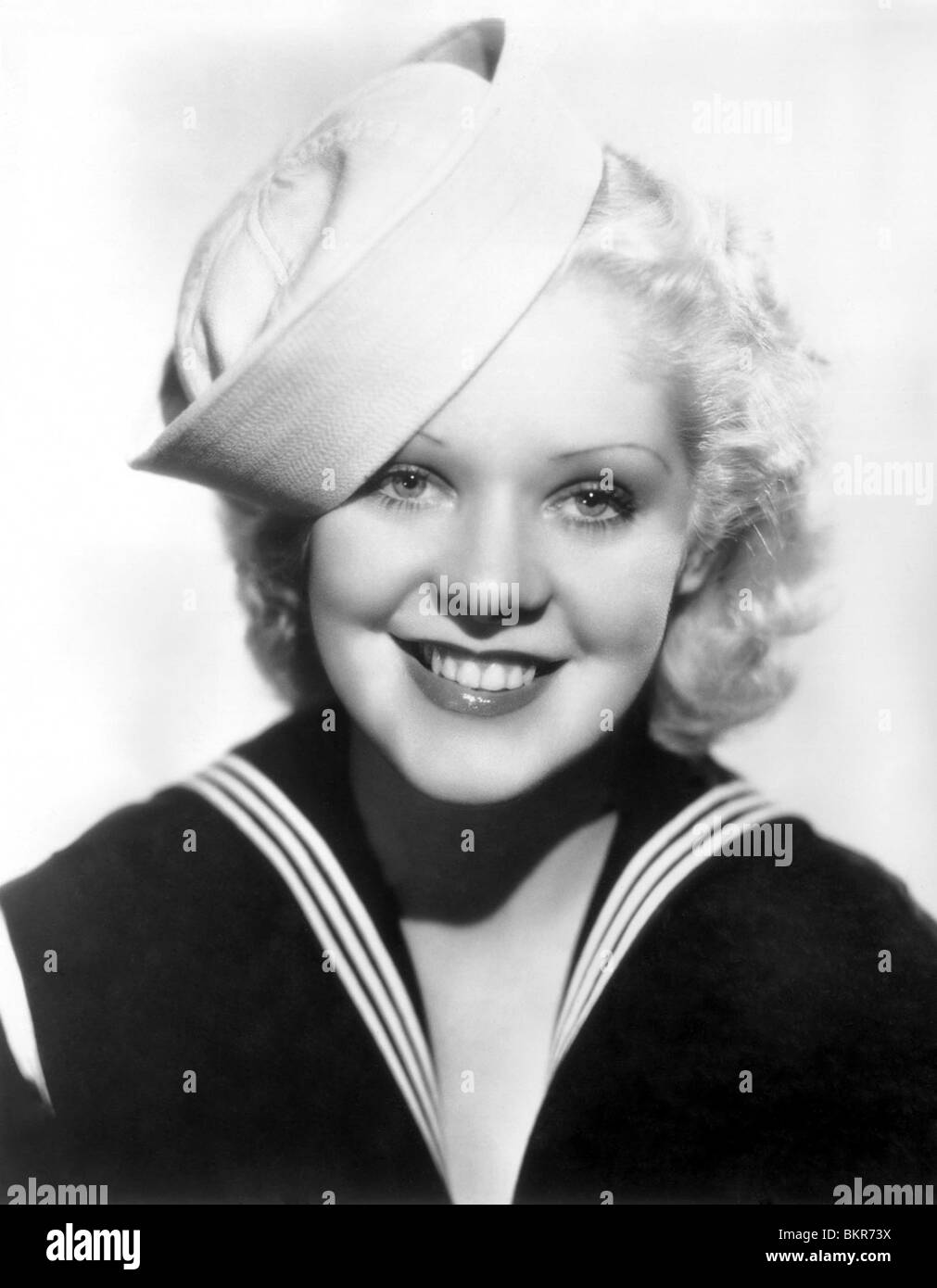 Alice Faye Actriz En Unos Marineros 1934 Retrato Acfy 005 Fotografía De Stock Alamy 