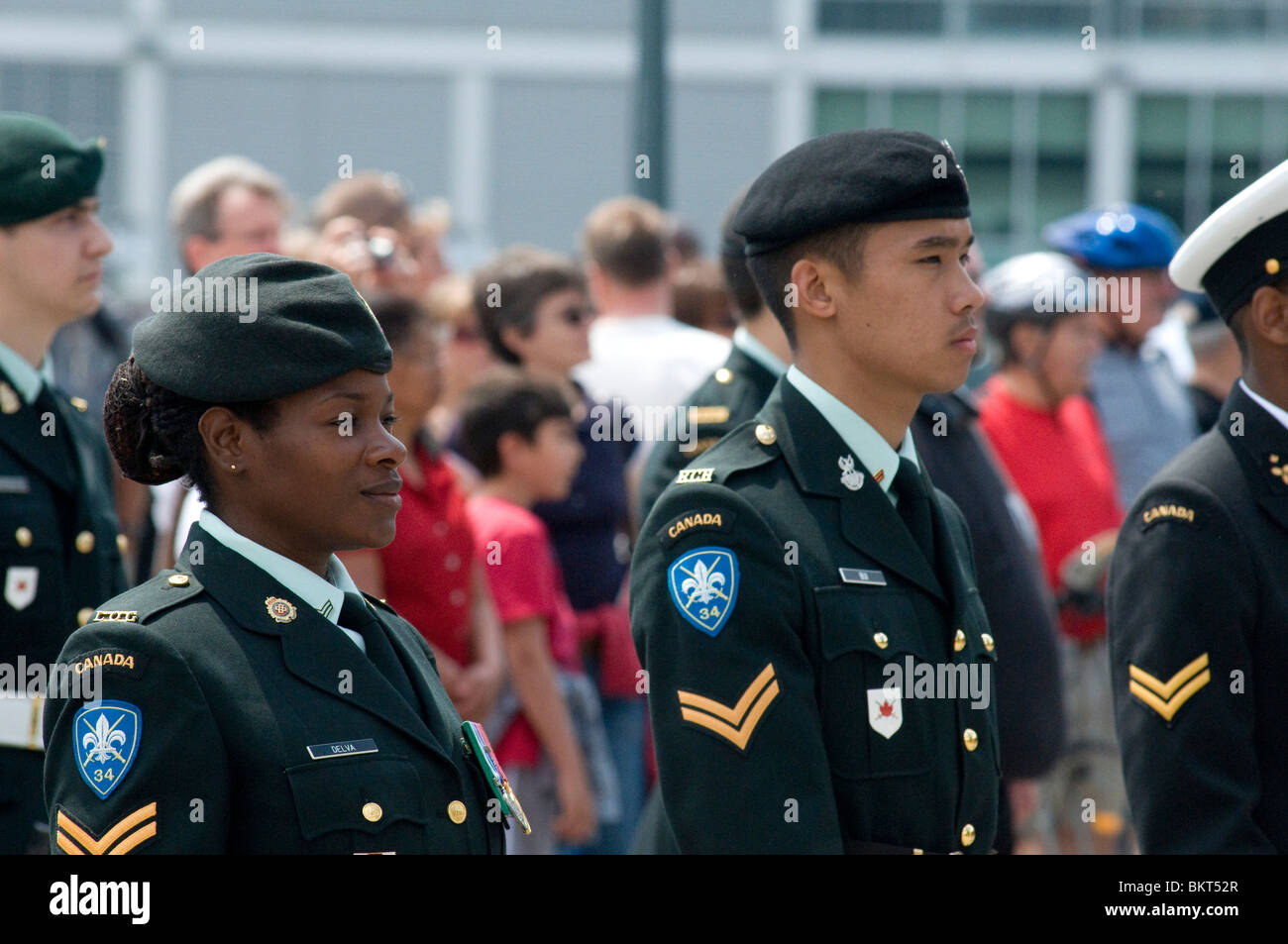 Desfile del ejército canadiense de Montreal, Canadá Foto de stock