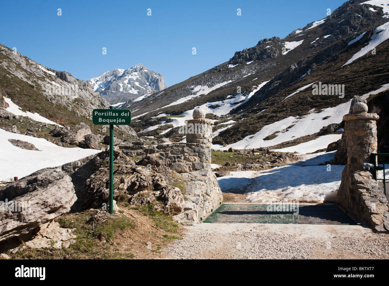 Las portillas del Boquejon alta en los Picos de Europa Fotografía de stock  - Alamy