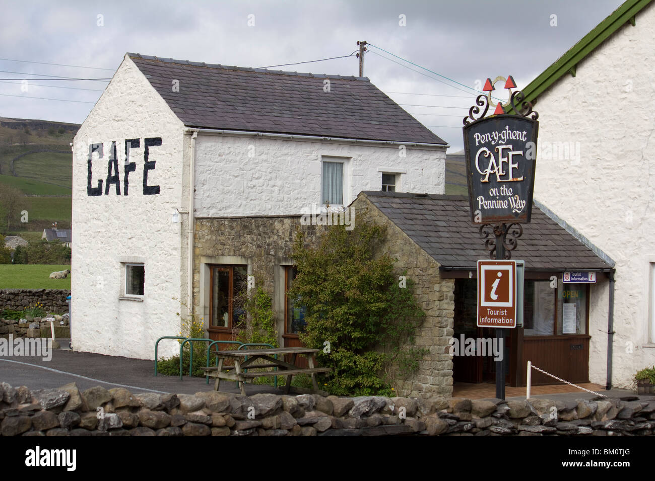 Tres Picos Cafe-Ribblesdale Horton-In Foto de stock