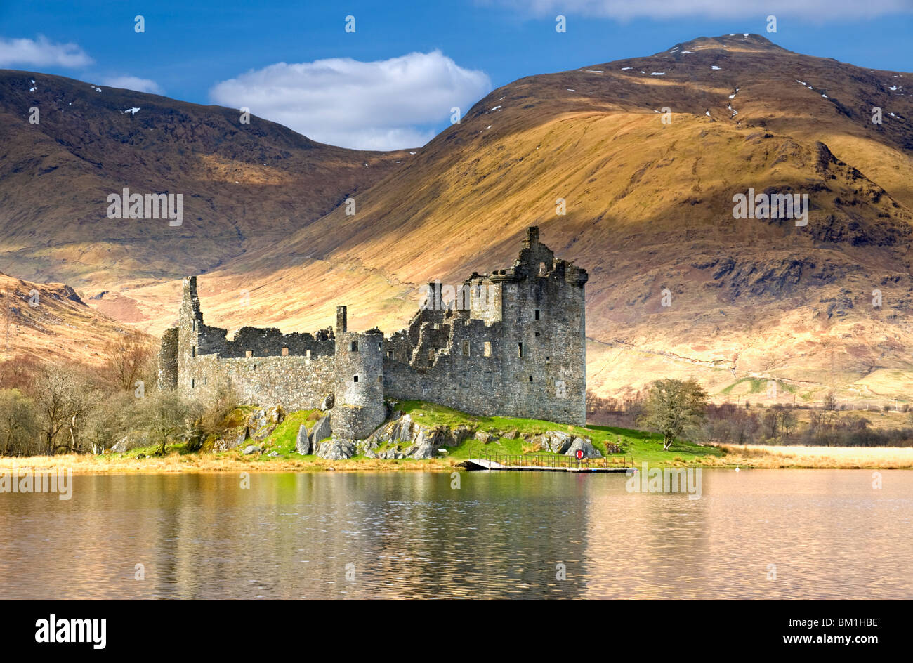 Kilchurn Castle & Loch Awe, Argyll & Bute, Scottish Highlands, Scotland, Reino Unido Foto de stock