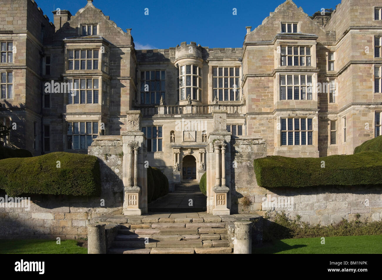 Fuentes, fuentes de la casa abadía, cerca de Ripon, North Yorkshire, Inglaterra, Reino Unido, Europa Foto de stock