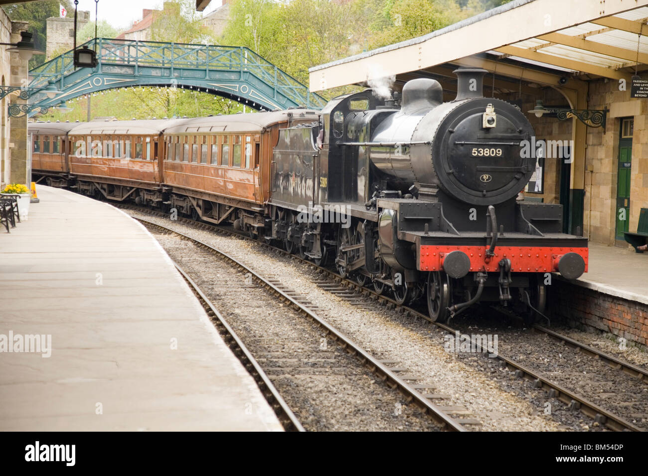 53809 7F 2-8-0 locomotora Pickering Foto de stock