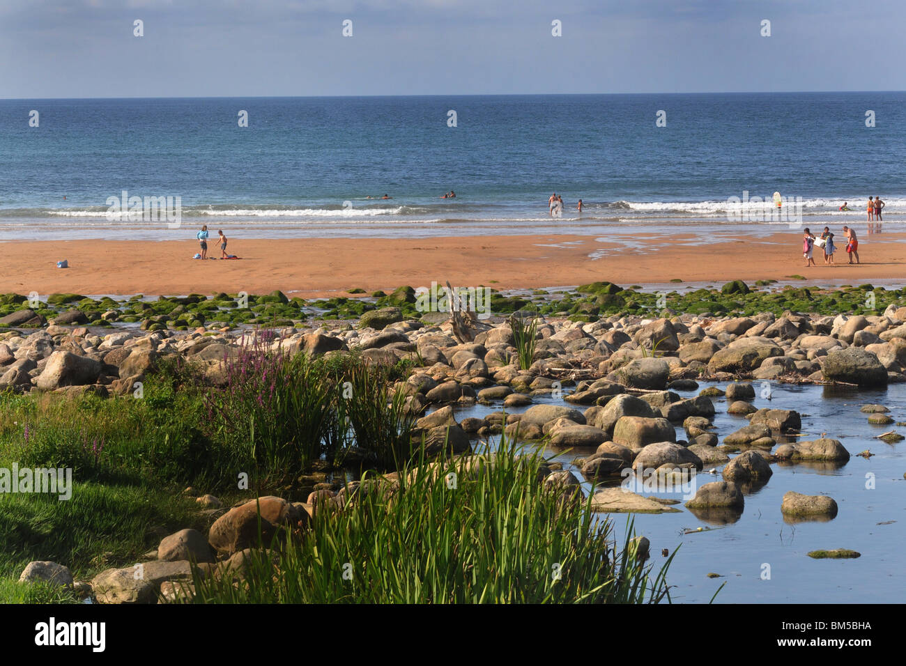 Asturias playa cerca de Tazones,Norte de España Foto de stock
