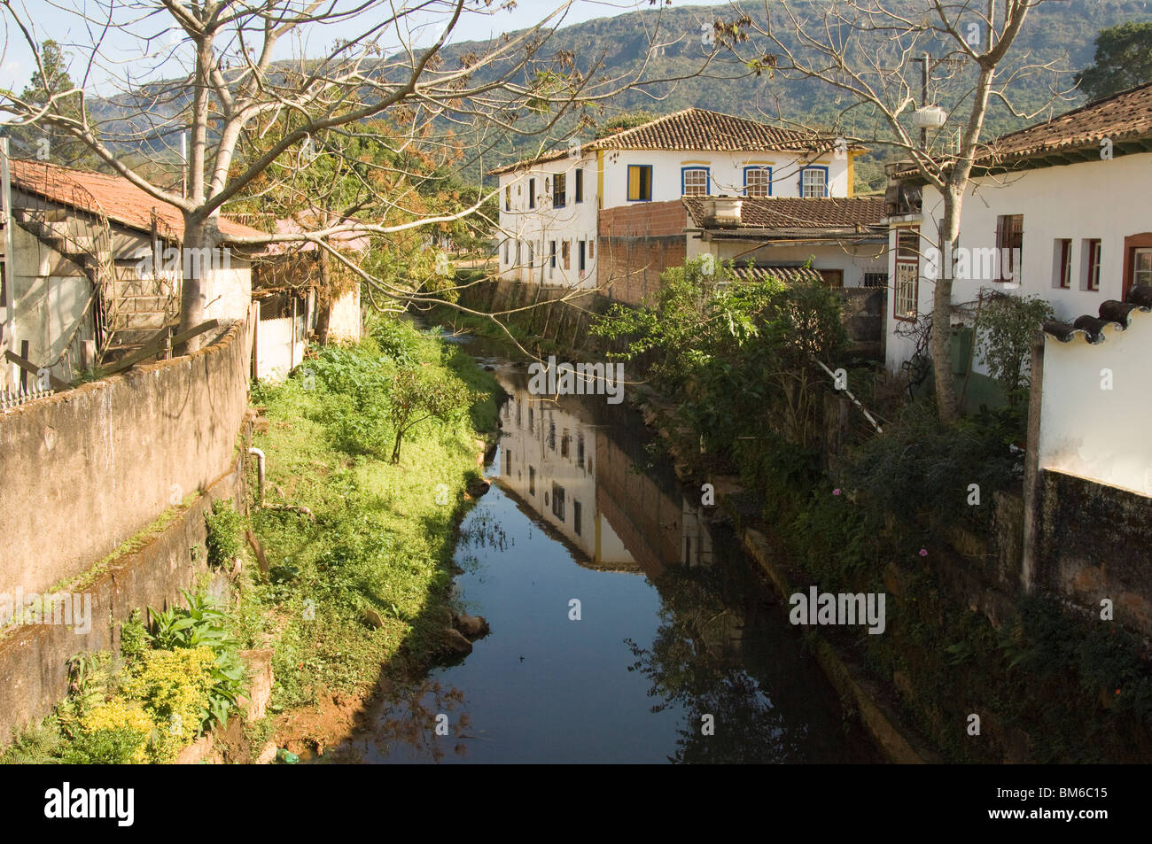 Corrego Santo Antonio, Río, Tiradentes, estado de Minas Gerais, Brasil Foto de stock