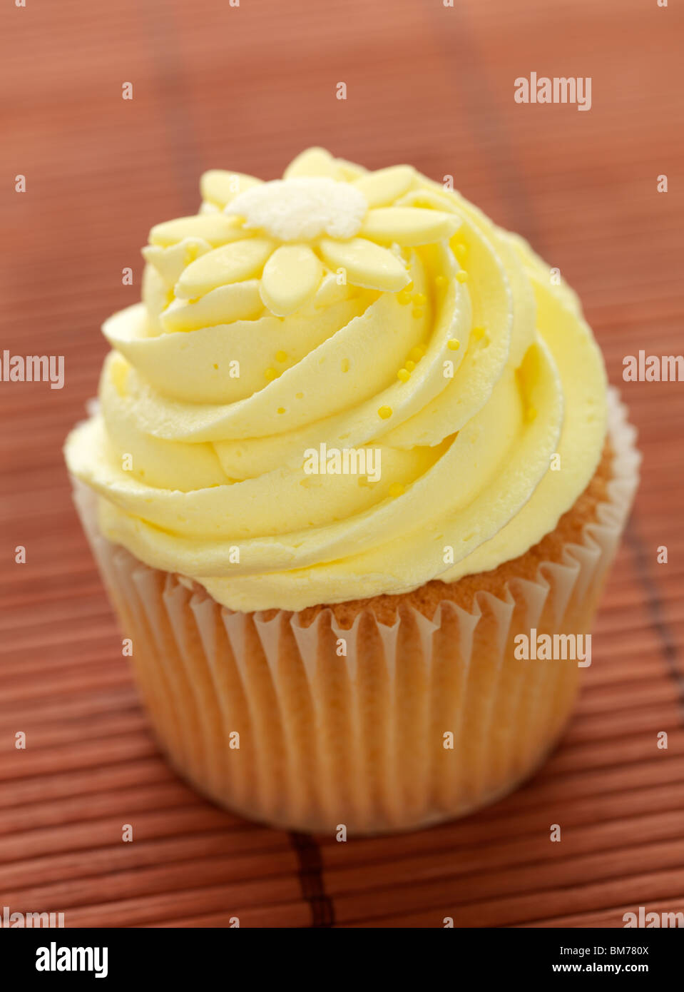 Cupcake de limón Foto de stock