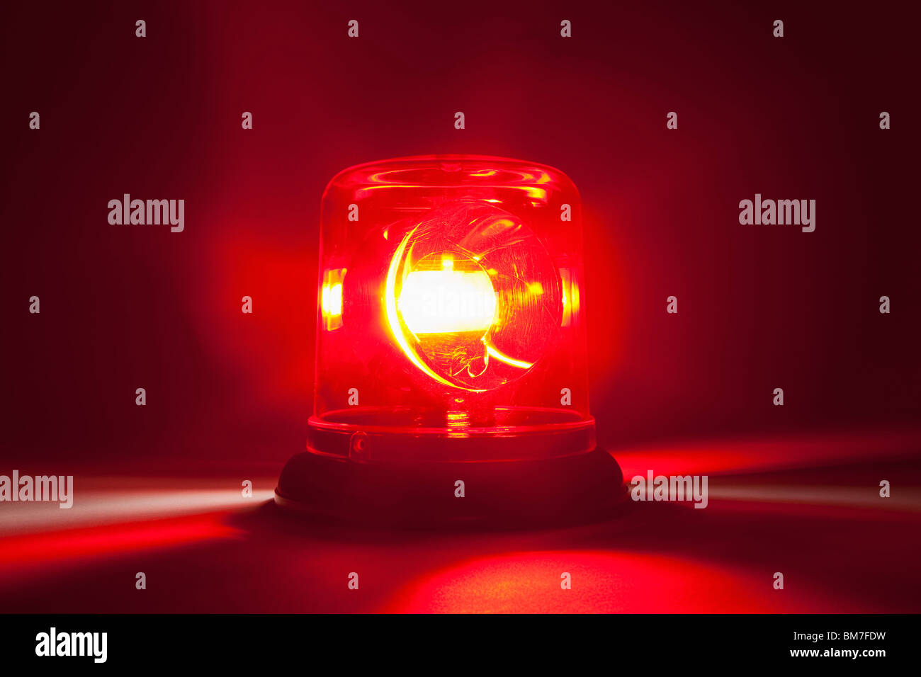 Luces de policía fotografías e imágenes de alta resolución - Alamy