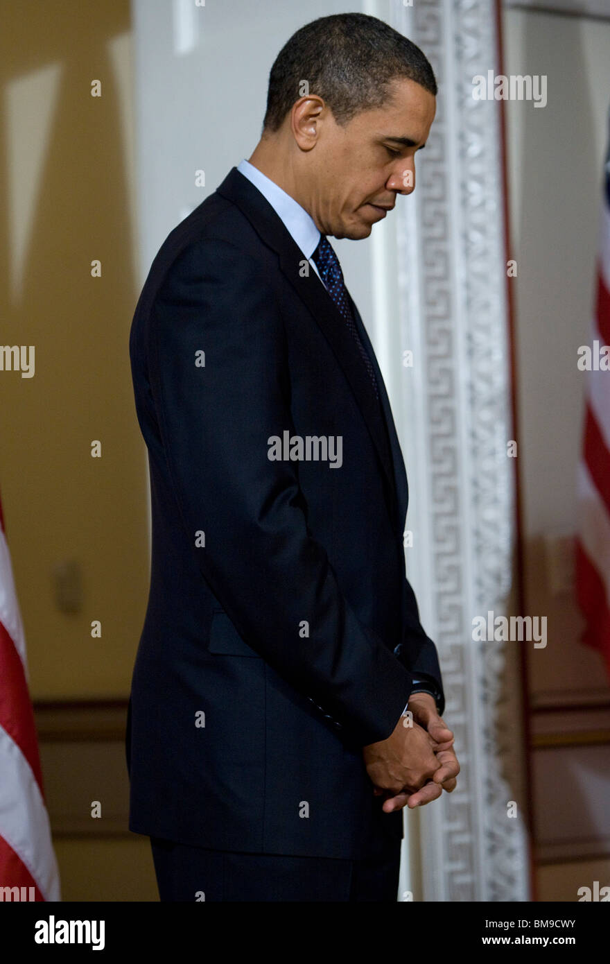 20 de marzo de 2009 – Washington, D.C. – el presidente Barack Obama y el vicepresidente Joe Biden pronuncian sus observaciones a los representantes de la Conferencia Nacional de legislaturas estatales. Foto de stock
