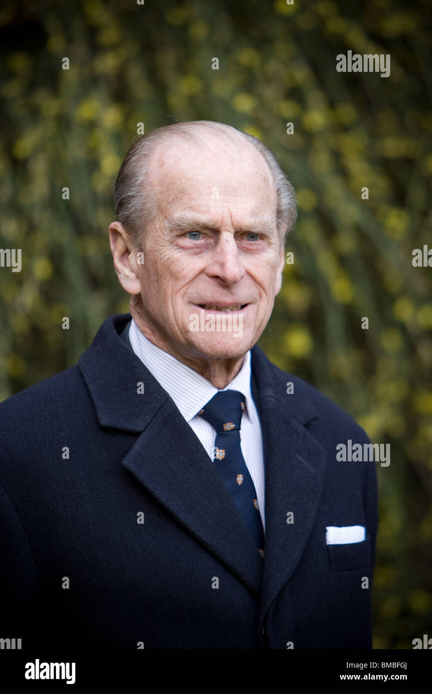 Bretaña es el príncipe Felipe, Duque de Edimburgo, en una visita a Cambridge Foto de stock