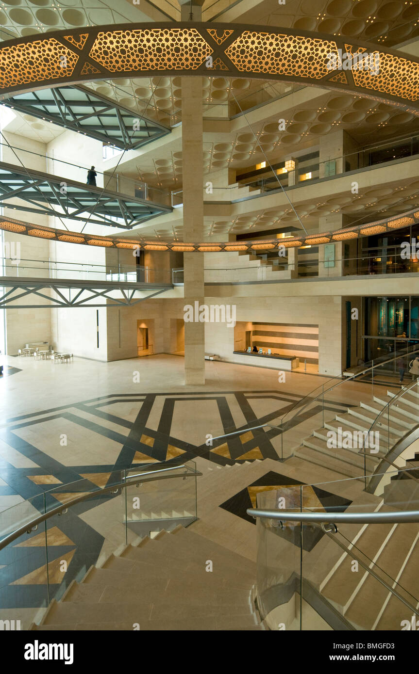 Elk205-1117, Doha, Qatar, el Museo de Arte Islámico, I M Pei, arquitecto atrio interior Foto de stock