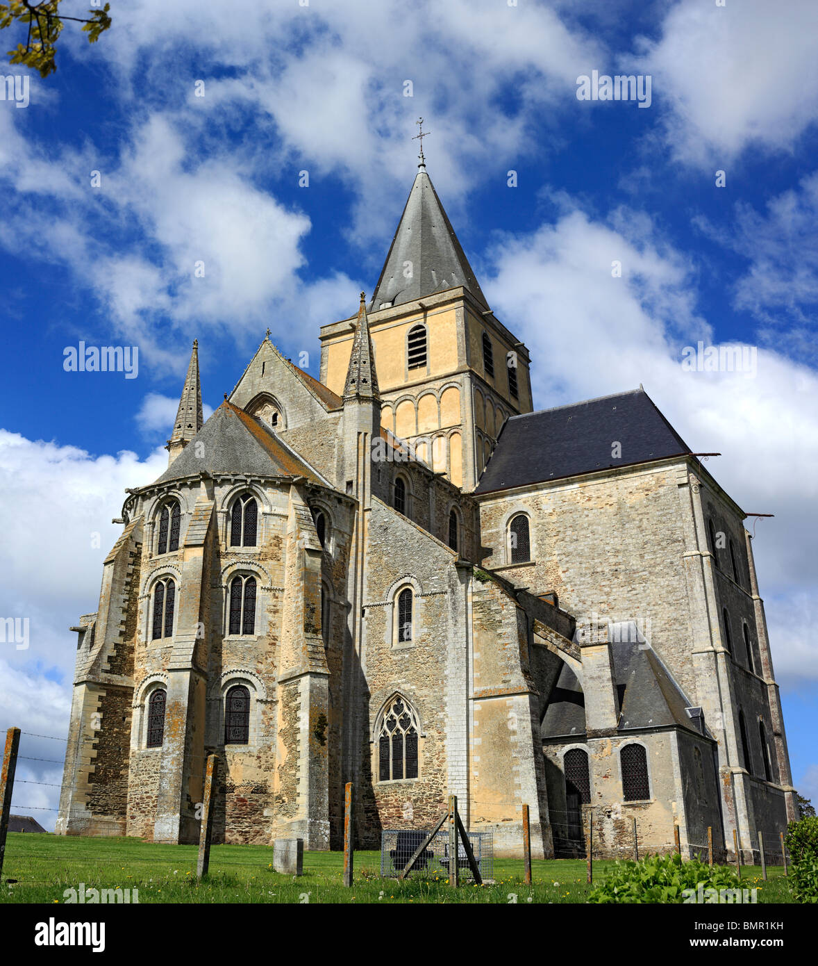 La iglesia de la abadía, Cerisy-la-Foret, departamento de Manche, Baja Normandía, Francia Foto de stock