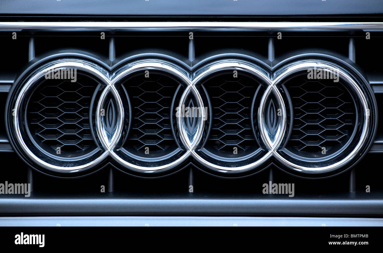 Insignia de Audi Audi TT car Foto de stock