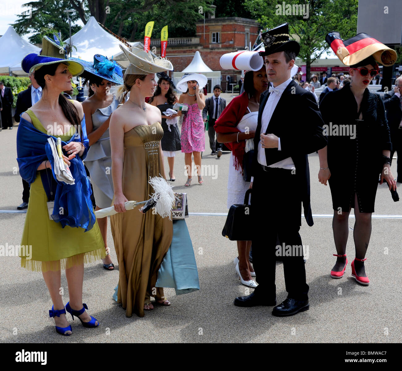 Ascot Male Fashion Fotos e Imágenes de stock - Alamy