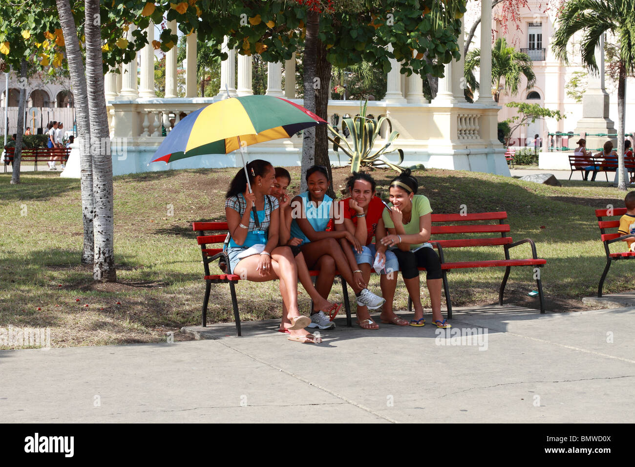 Niñas cubanas fotografías e imágenes de alta resolución - Alamy