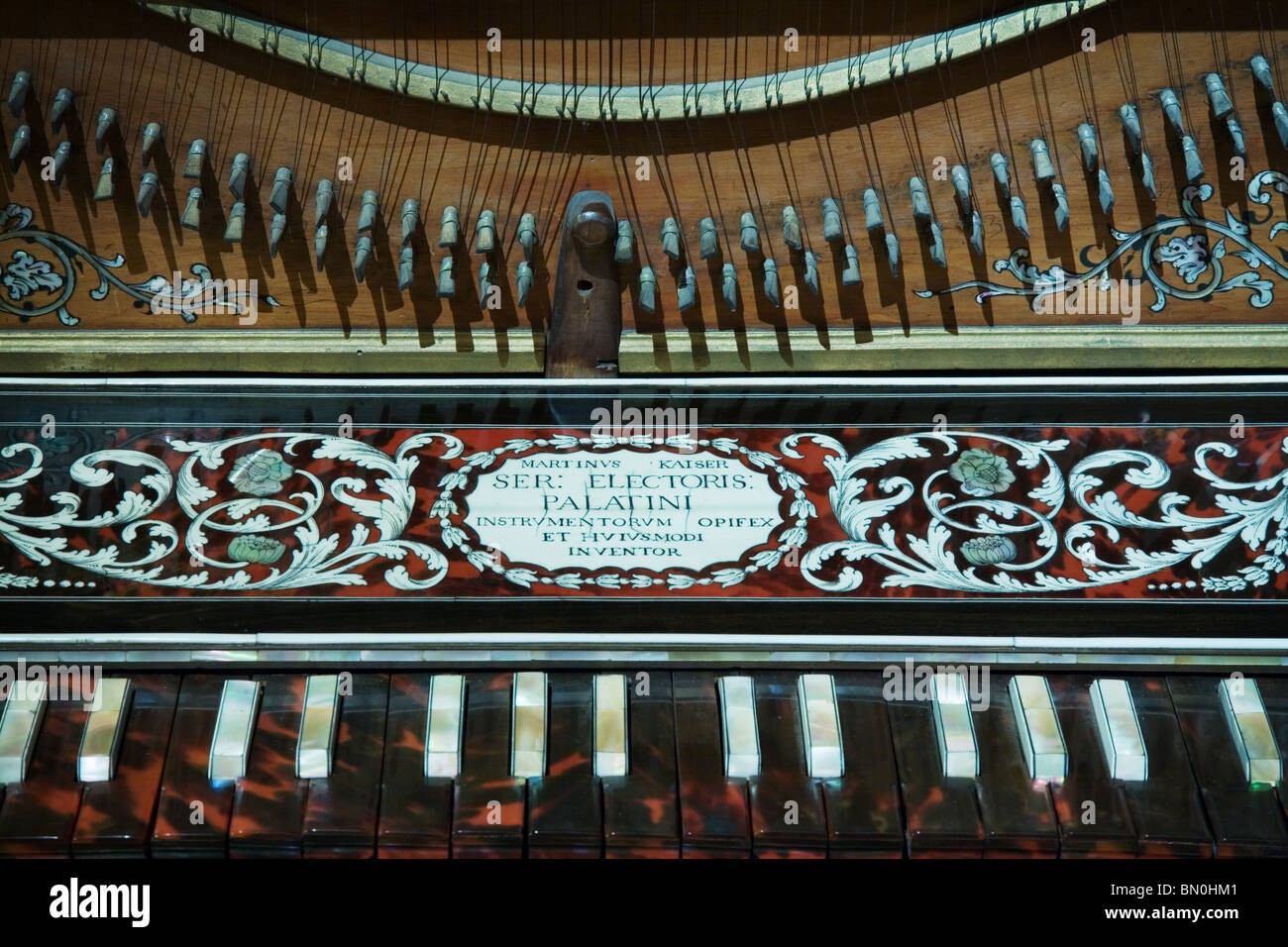 Teclado de clavicordio barroco Fotografía de stock - Alamy