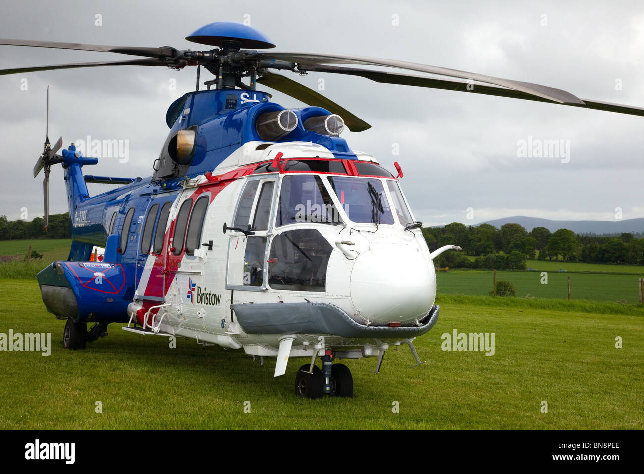 Bristow Eurocopter EC225, Aviones Super Puma MK II, aberdeenshire, Reino Unido Fotografía stock -