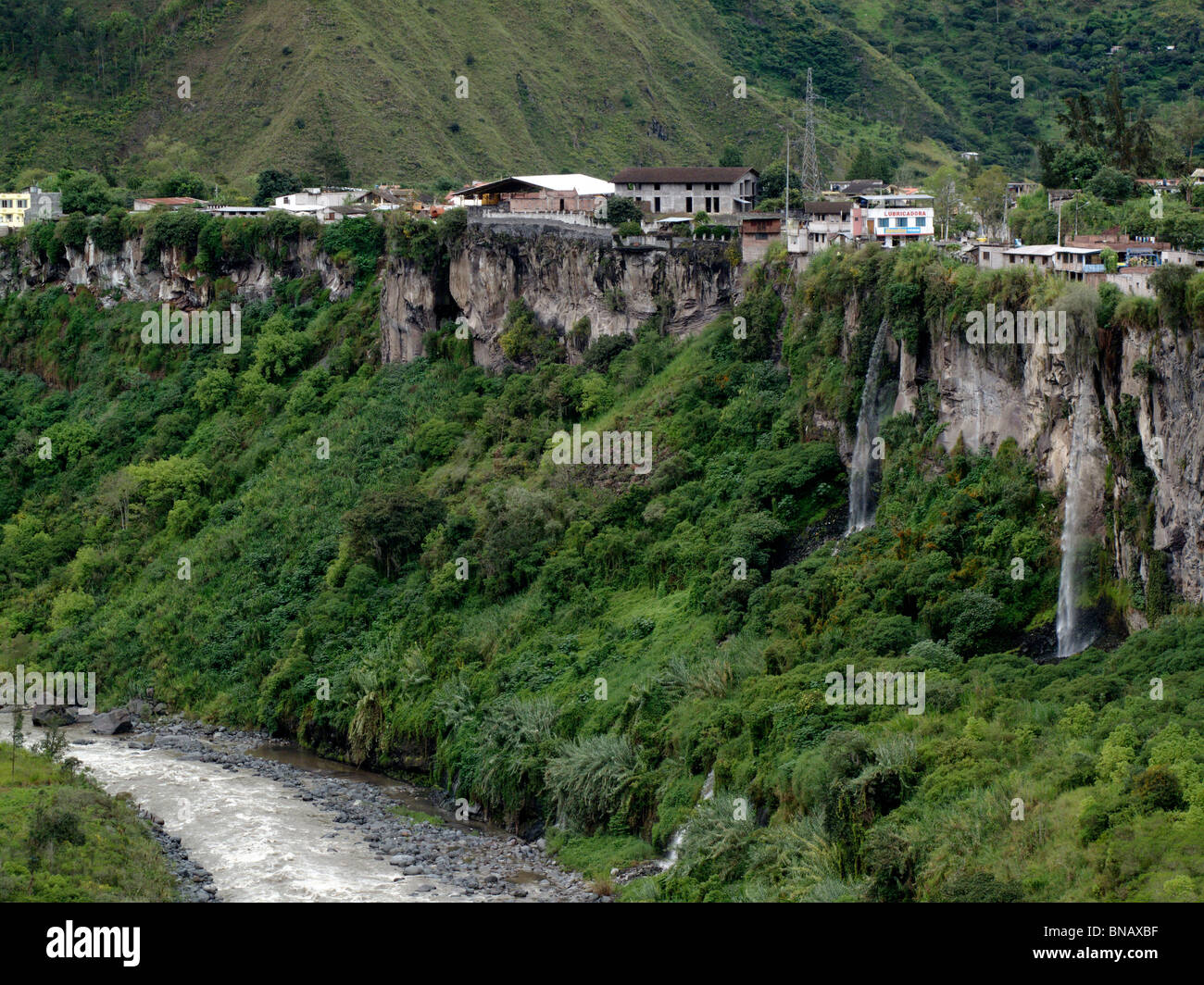Banos ecuador thermal fotografías e imágenes de alta resolución Alamy