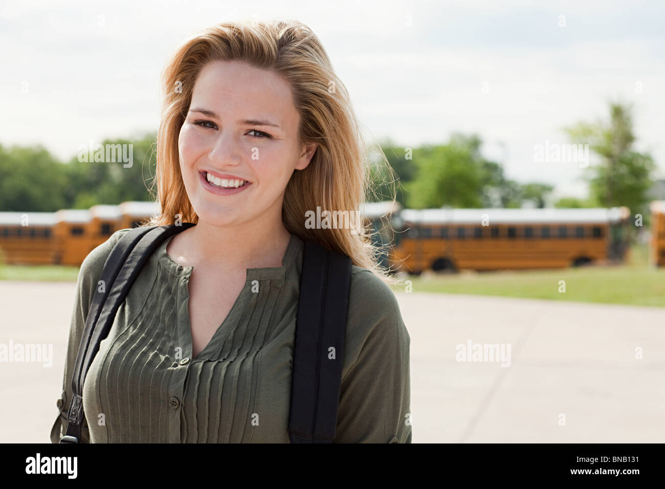Retrato de mujer estudiante de la high school secundaria Foto de stock
