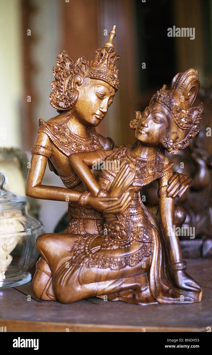 Figuras de madera Bali Indonesia Foto de stock