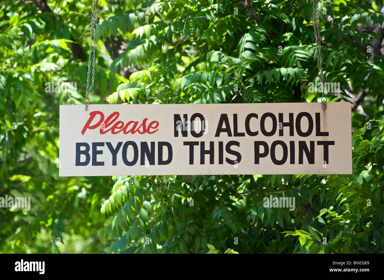 No alcohol cartel colgado de Texas, EE.UU. Foto de stock