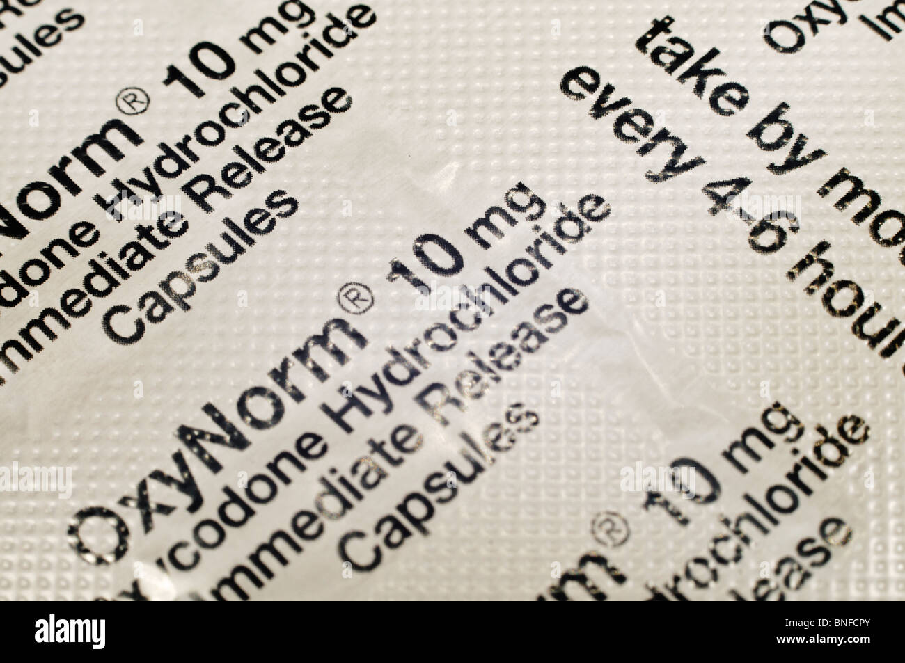 El blister contiene Oxynorm 10mg, un analgésico opioide de morfina/base Foto de stock