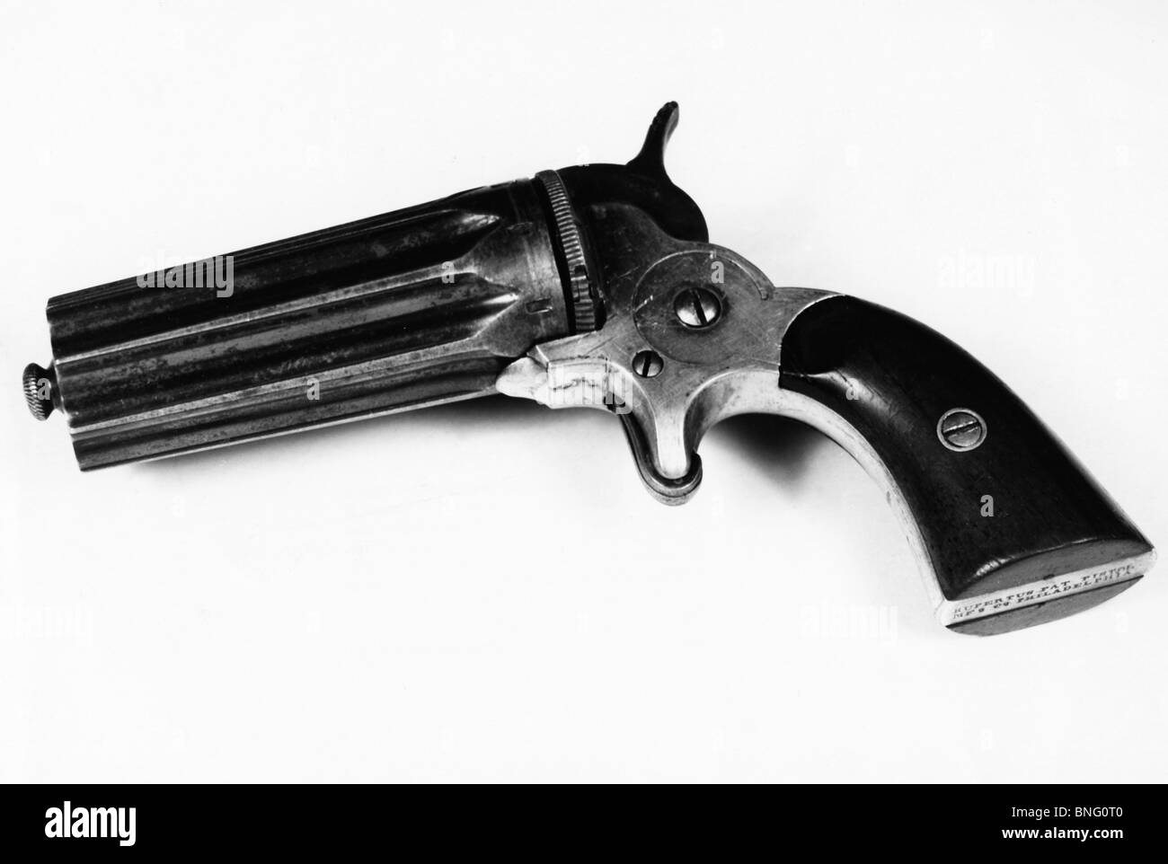 Close-up de un revólver calibre 22, Rupertus Derringer, 1880 Foto de stock