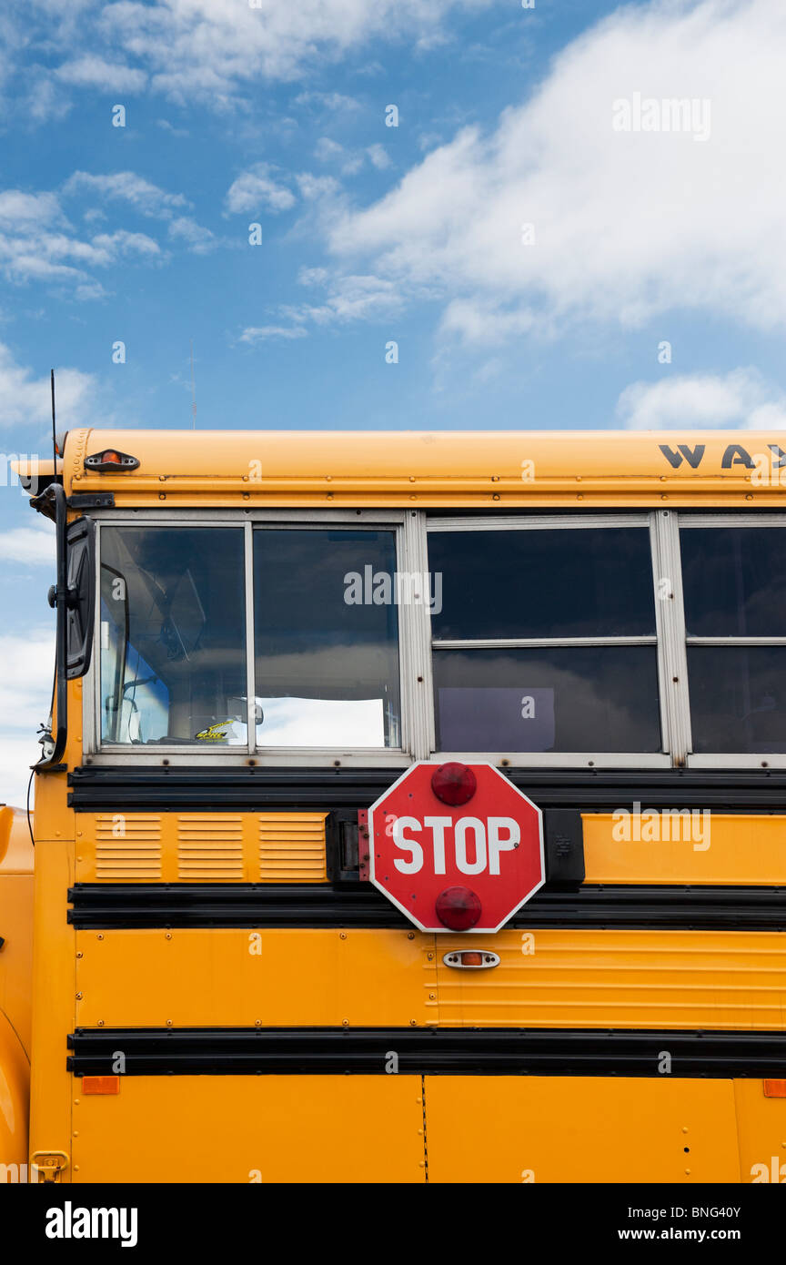 Wayne autobús escolar. American School Bus Fotografía de stock - Alamy